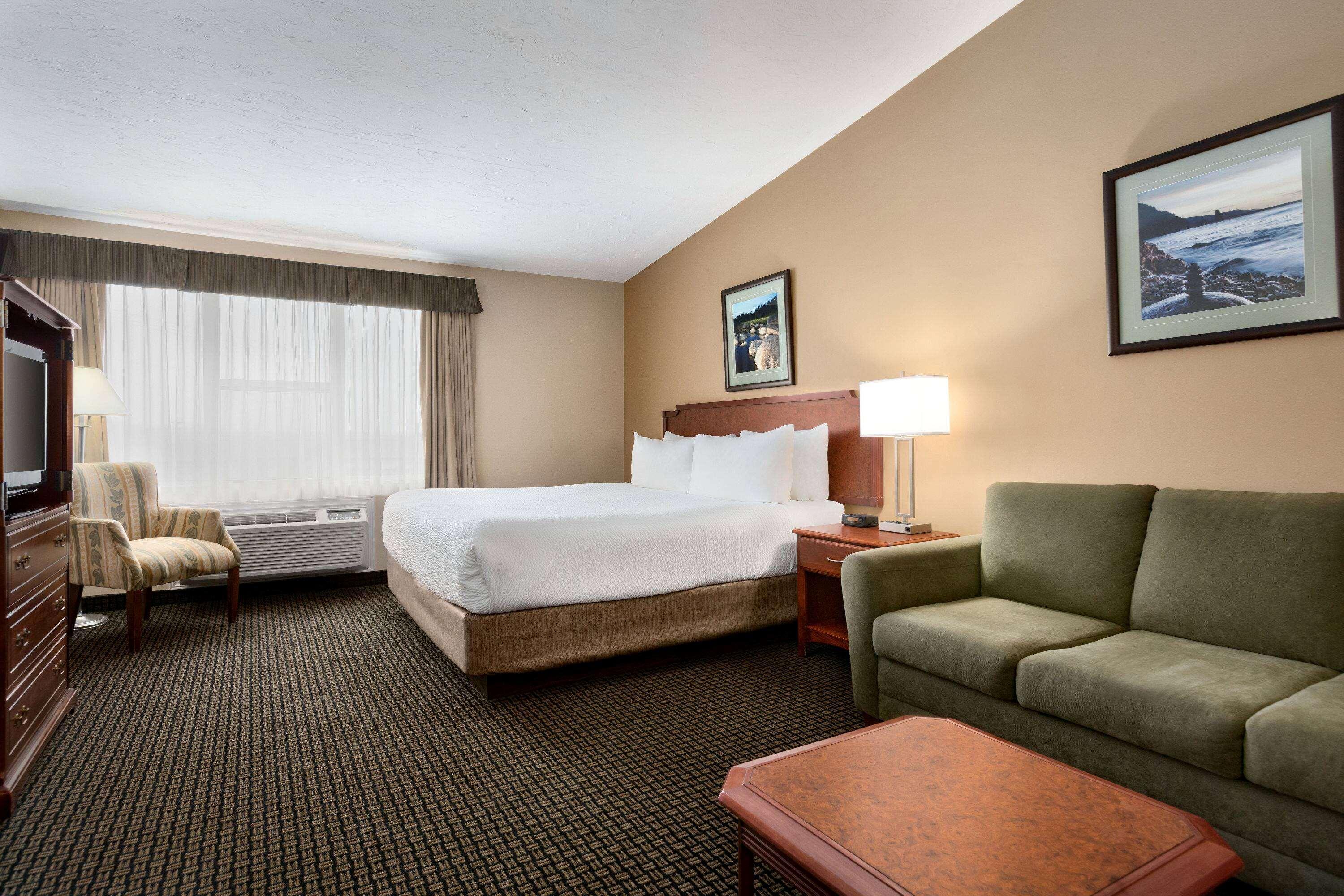 Days Inn & Suites By Wyndham Moncton Exterior foto